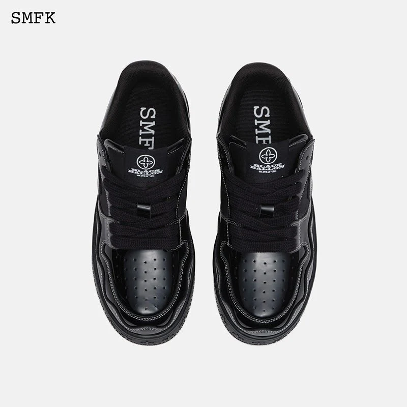 Black Balloon Skate Shoes - Image 4