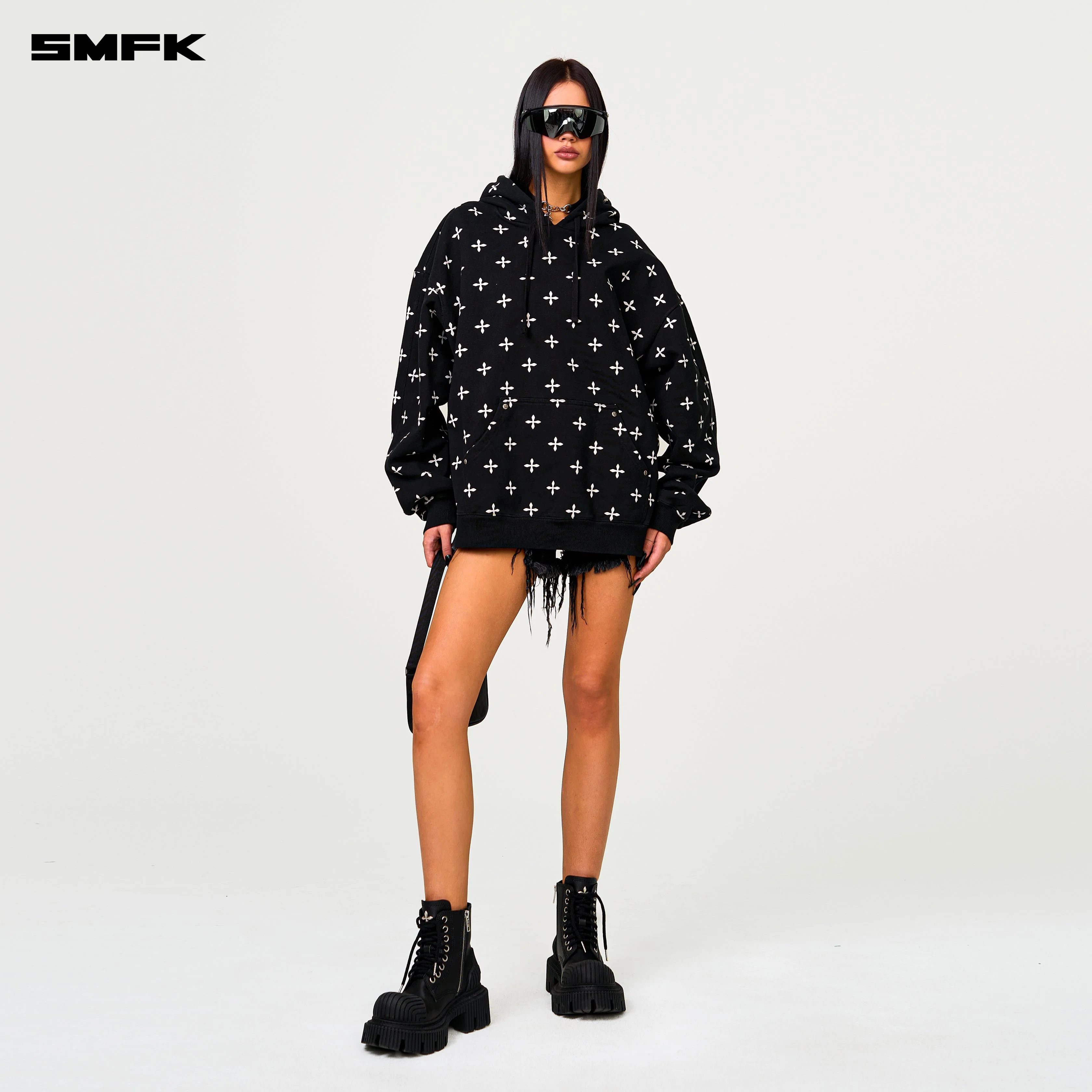 Compass Black Garden Oversize Hoodie - Image 4