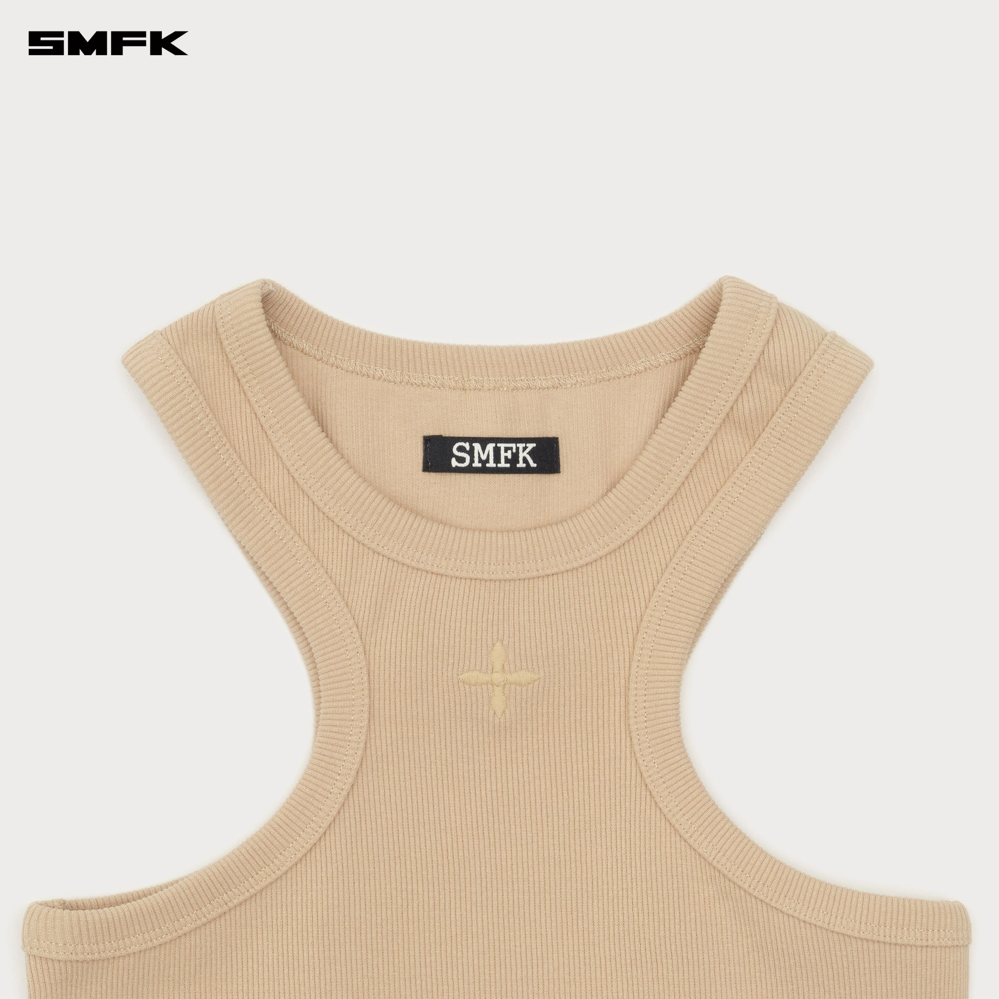 Compass Cross Classic Training Vest Nude - Image 7