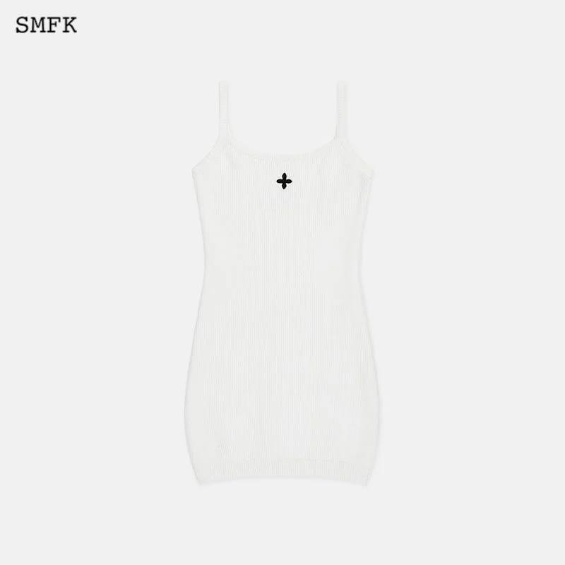 Compass Sport Cashmere Knit Skirt White - Image 4