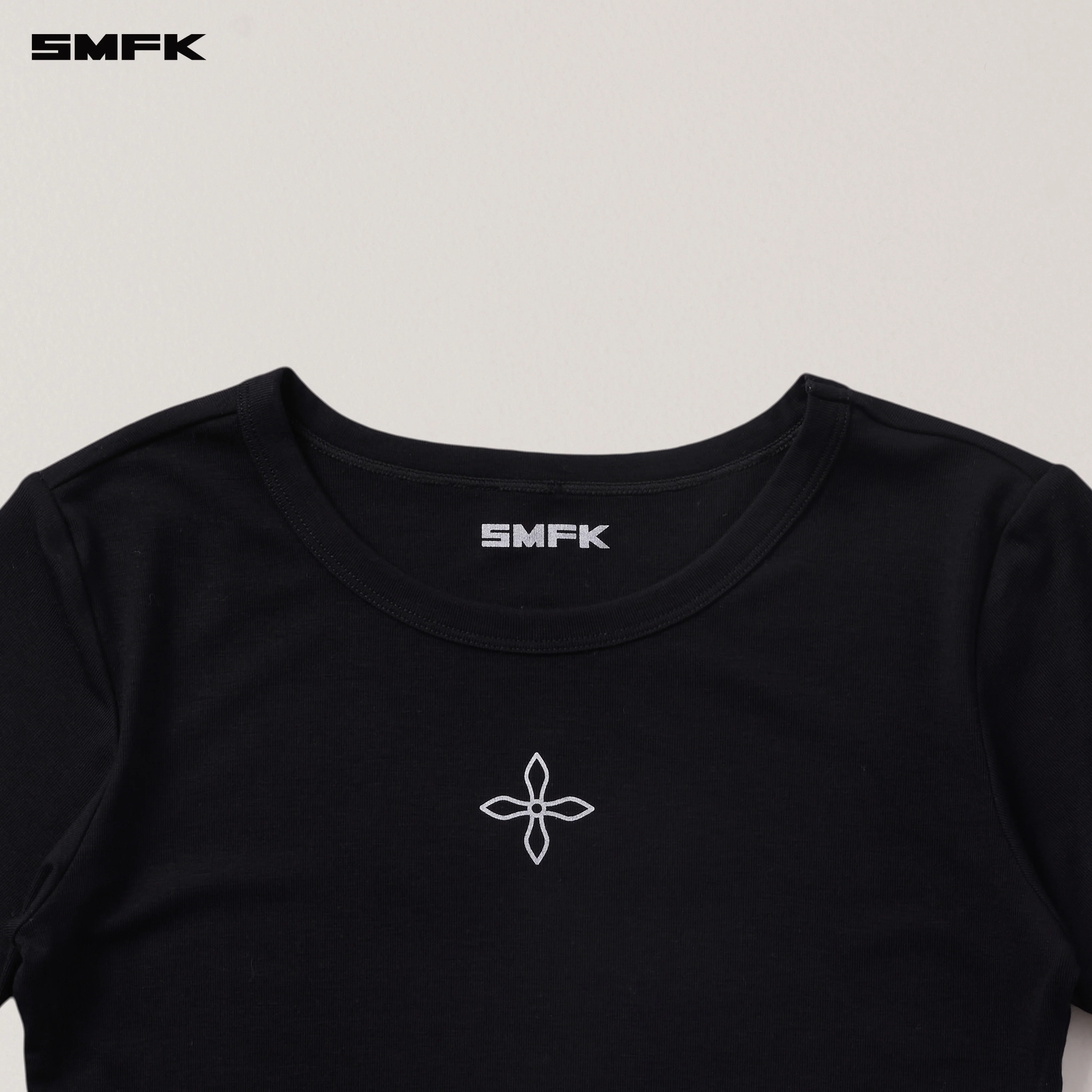 COMPASS STAMP ACETATE BODY SPORTS TEE WILD BLACK - Image 7