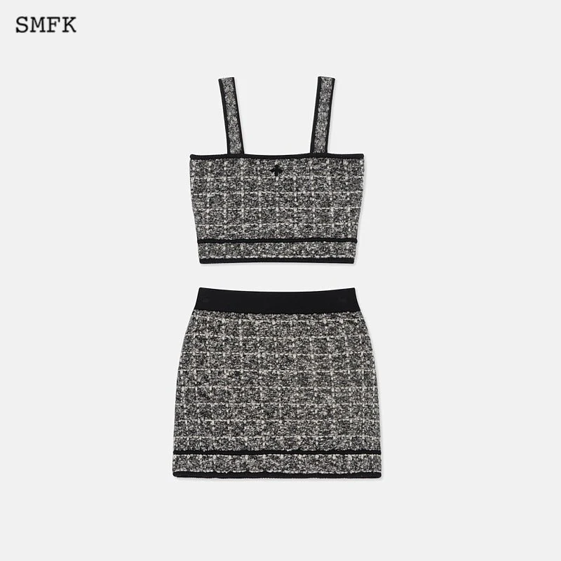 Grey Forest Weekend Knitting Set - Image 4