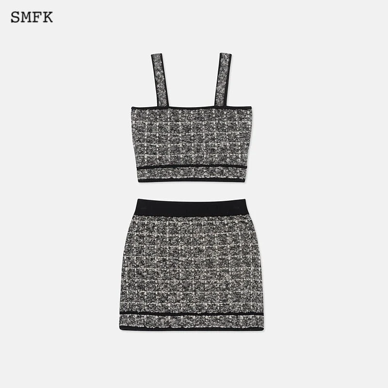 Grey Forest Weekend Knitting Set - Image 5