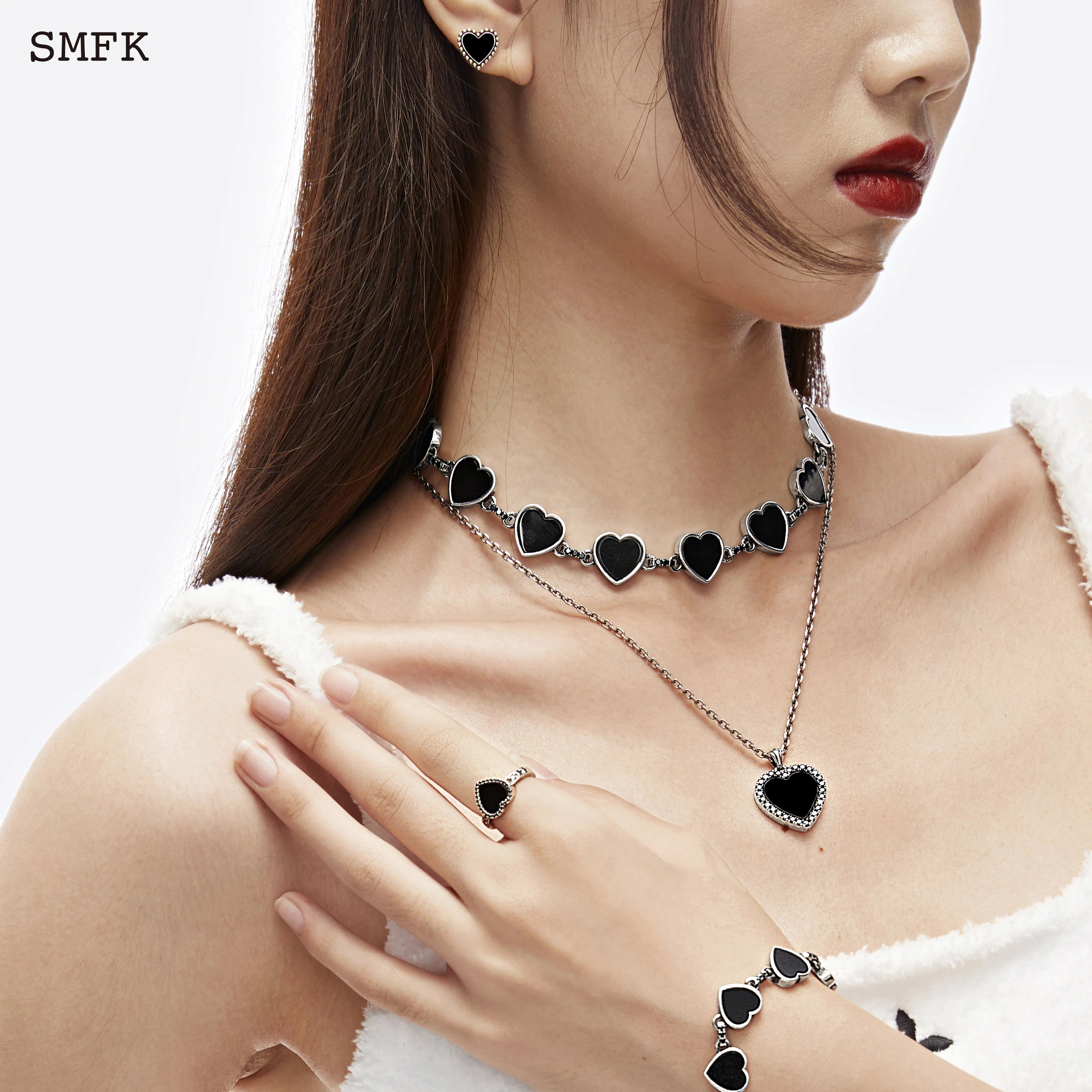 Silent Syringa Heart Ring - Image 4